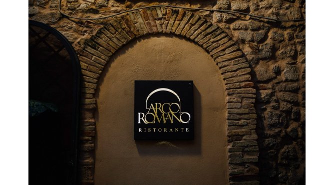 Arco Romano Restaurant, Террачина, Италия