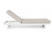Шезлонг-лежак металлический Garden Relax Infinity алюминий, олефин белый, бежевый Фото 3