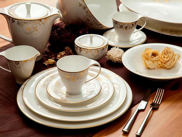 Столовый сервиз 39 пр белый, Royal Bone China, Golden Holy (3)