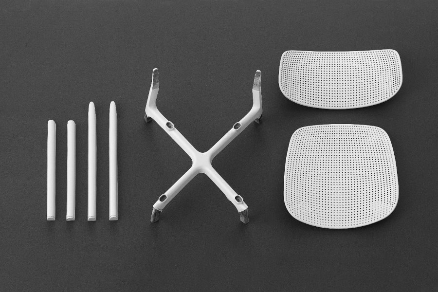 Стул пластиковый Kristalia Colander