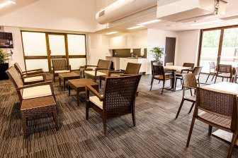 Столик пластиковый плетеный журнальный Miami Lounge Table