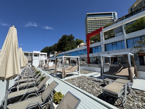 Пляж отеля Pullman Sochi Centre, г. Сочи