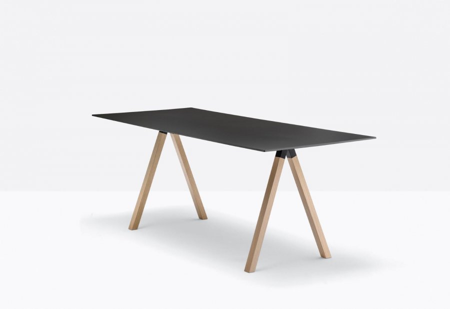 Стол ламинированный Arki-Desk Wood