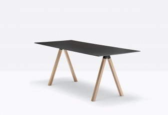 Стол ламинированный Arki-Desk Wood