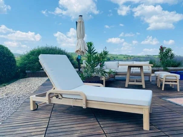 Шезлонг деревянный с матрасом Rimini