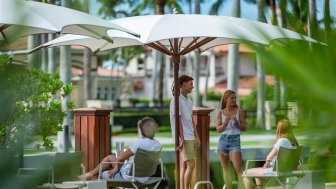 Зонт профессиональный Ø4.25 м Crescent Ocean Master Max