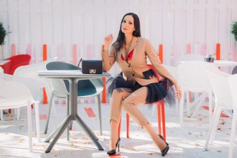 Кресло пластиковое Siesta Contract Sky белый