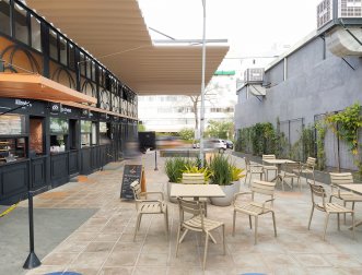 Кресло пластиковое Siesta Contract Paris бежевый