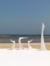 Стул пластиковый барный Vondom Wing Basic