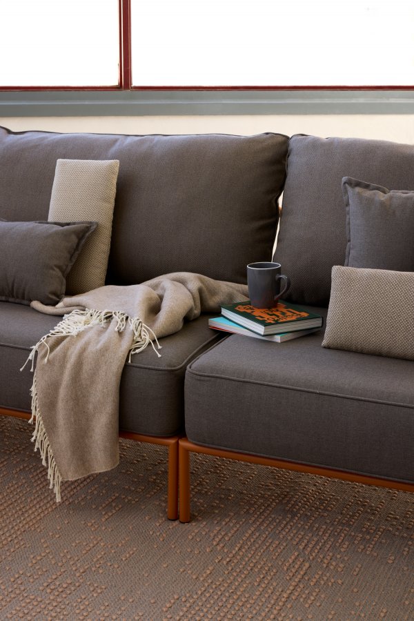 Подушка декоративная Cushion