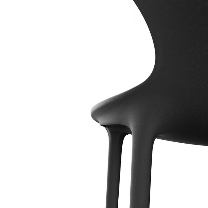 Стул пластиковый Vondom Love Revolution темно-серый Manta