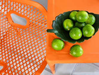 Стол пластиковый Mango, оранжевый, 720х720х720 мм