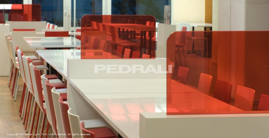Стул пластиковый PEDRALI Kuadra XL белый