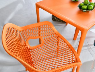 Стол пластиковый Mango, оранжевый, 720х720х720 мм