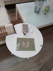 Столик приставной Corner, белый