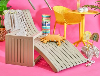Столик пластиковый для лежака Ocean Side Table