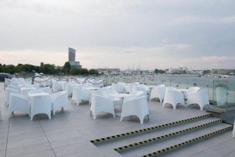 Кресло пластиковое плетеное Siesta Contract Aruba белый