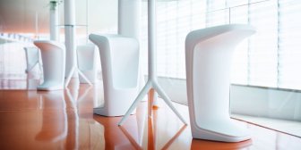Стул пластиковый барный Vondom Ufo Basic