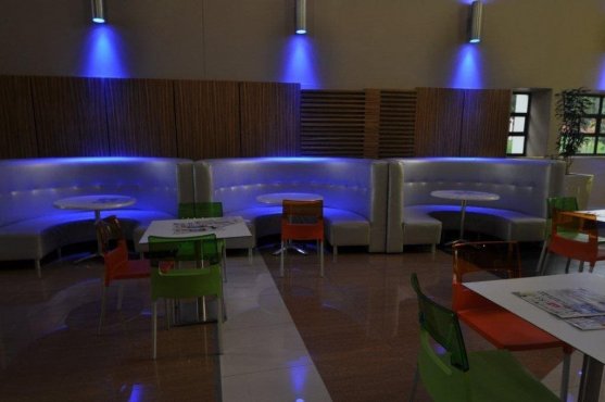 South Africa - Sean Williams & Scab