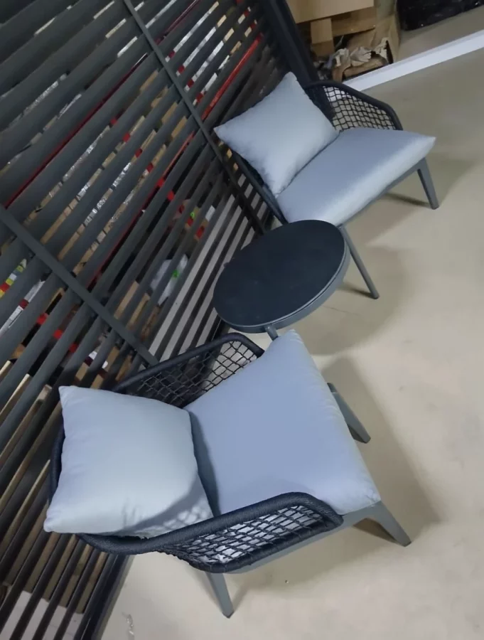 Кресло лаунж плетеное с подушками Lounge