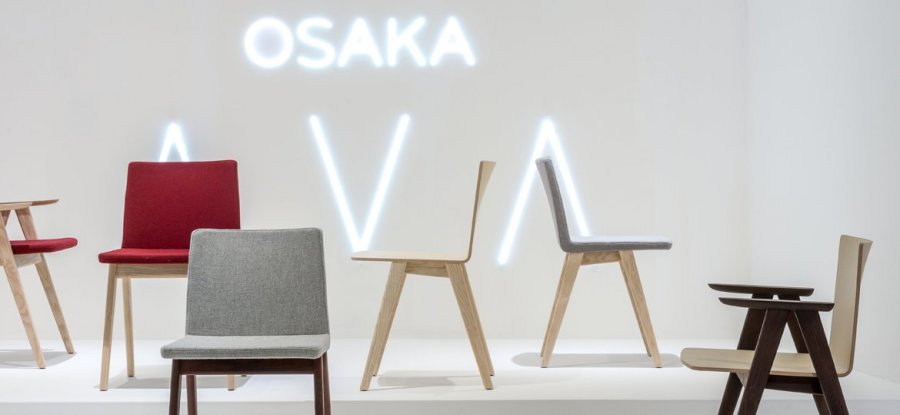 Стул деревянный с обивкой Osaka