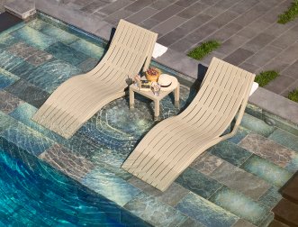 Столик пластиковый для лежака Ocean Side Table