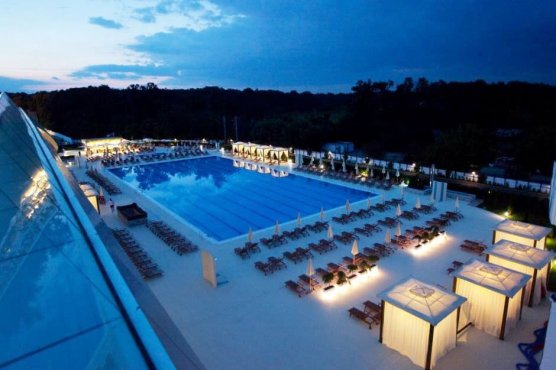 Hotel, Basen