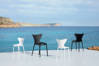 Стул пластиковый Vondom Love Basic черный