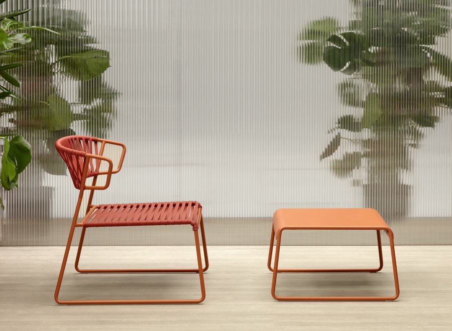 Столик кофейный Lisa Lounge Side Table