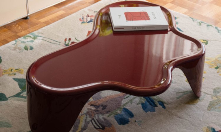 Столик пластиковый журнальный Sloth Lacquered