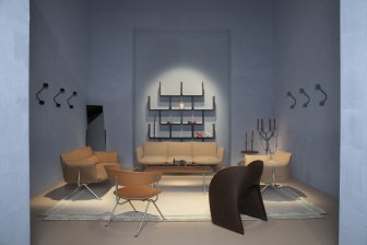 Диван трехместный Officina