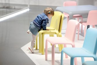 Стул пластиковый детский Snow Junior