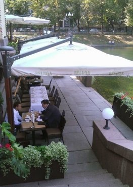 Ресторан на Б.Патриаршем пер., Москва