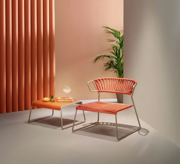 Столик кофейный Lisa Lounge Side Table