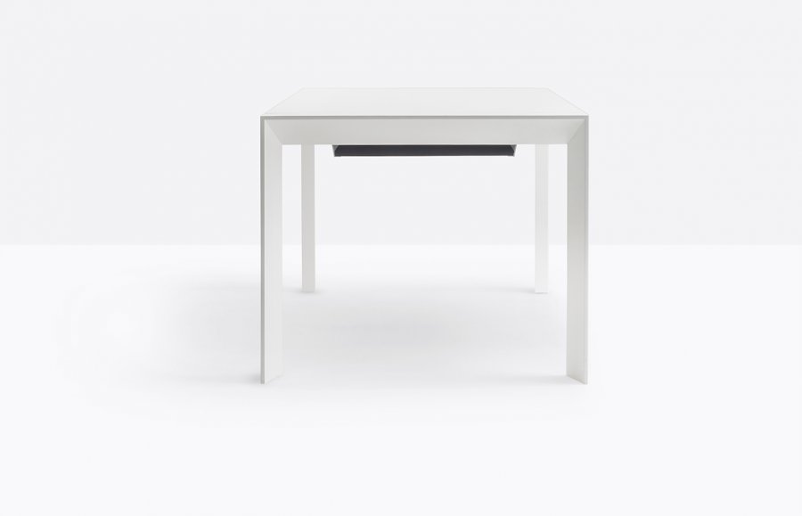 Стол шпонированный раздвижной Surface