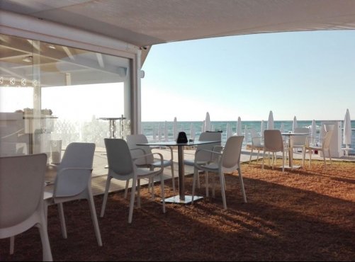 Oktàgona beach & restaurant, Бриндизи, Италия