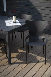 Стул пластиковый Vondom Love Basic черный