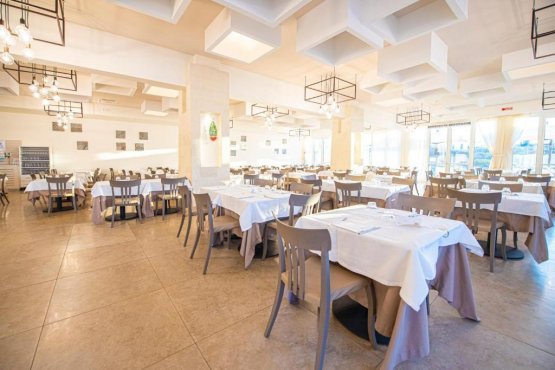 Relais Masseria Le Cesine, Италия
