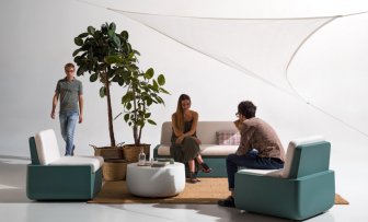 Диван пластиковый с подушками Bold