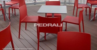 Стул пластиковый PEDRALI Volt красный