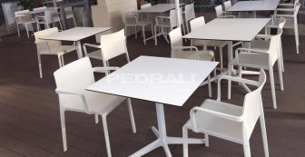 Кресло пластиковое PEDRALI Volt белый