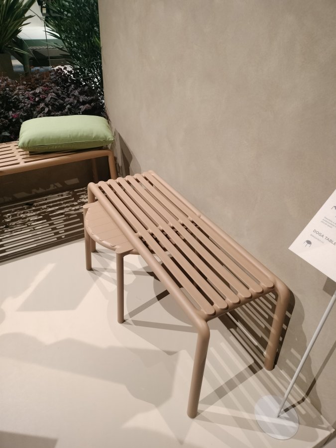 Скамья пластиковая Doga Bench