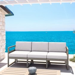 Диван пластиковый трехместный с подушками Mykonos XL