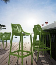 Стул пластиковый полубарный Siesta Contract Air Bar 65 зеленый