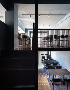 Jet Cafe, Милан, Италия