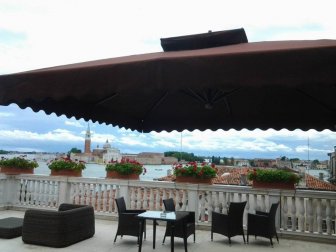 Зонт профессиональный 3.5х2.5 м Venezia