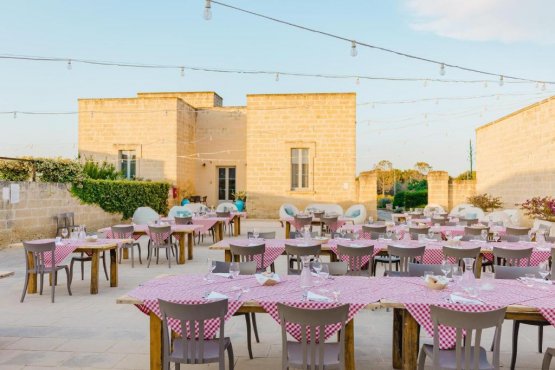 Relais Masseria Le Cesine, Италия