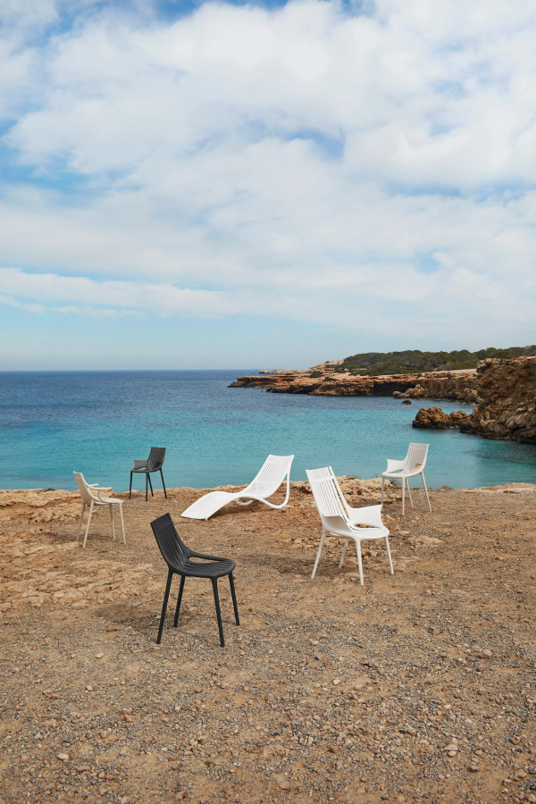 Стул пластиковый Vondom Ibiza Basic черный