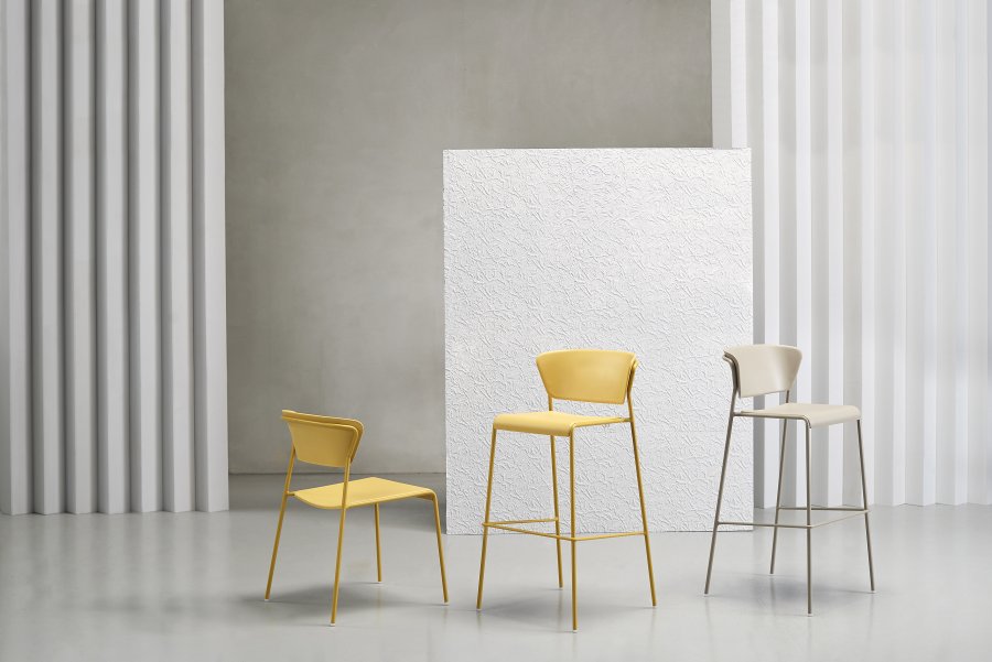 Стул барный пластиковый Scab Design Lisa Technopolymer горчичный