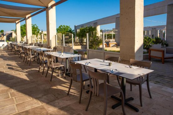 Relais Masseria Le Cesine, Италия